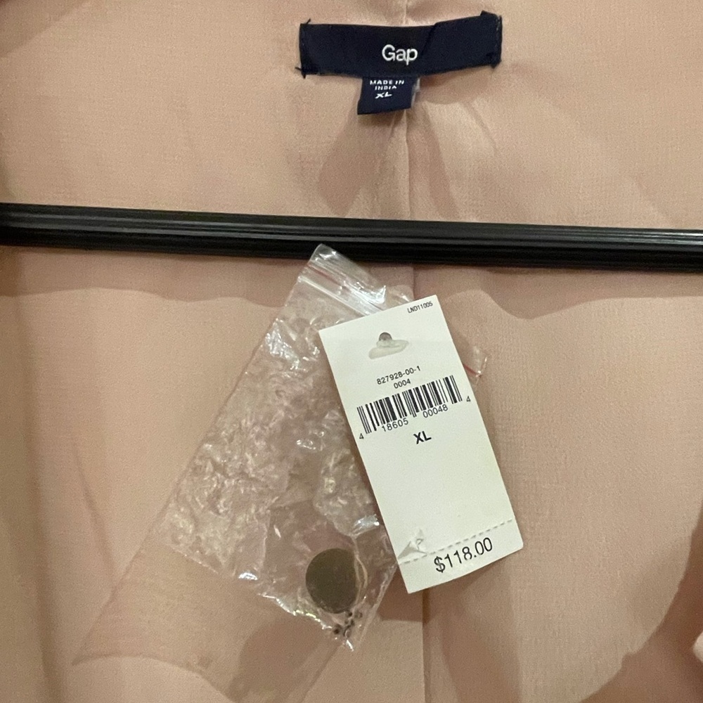 ‼️nwt Gap Jacket - Picture 2 of 3